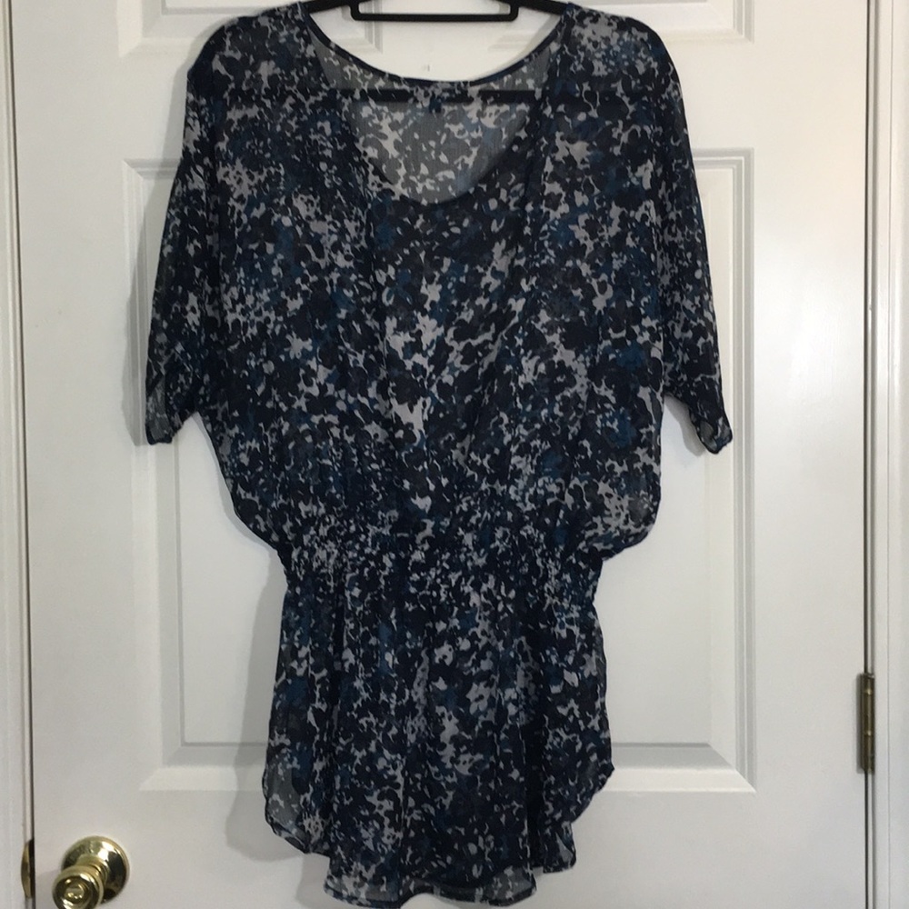 Express Top - Picture 2 of 2